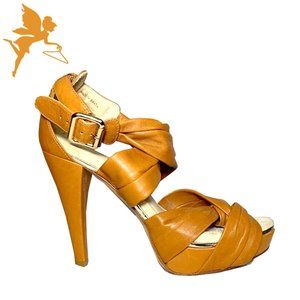 POUR LA VICTOIRE Criss Cross Ankle Strap Platform Heels